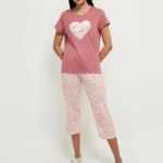 Women Graphic Print Relaxed Fit Round-Neck T-Shirt
